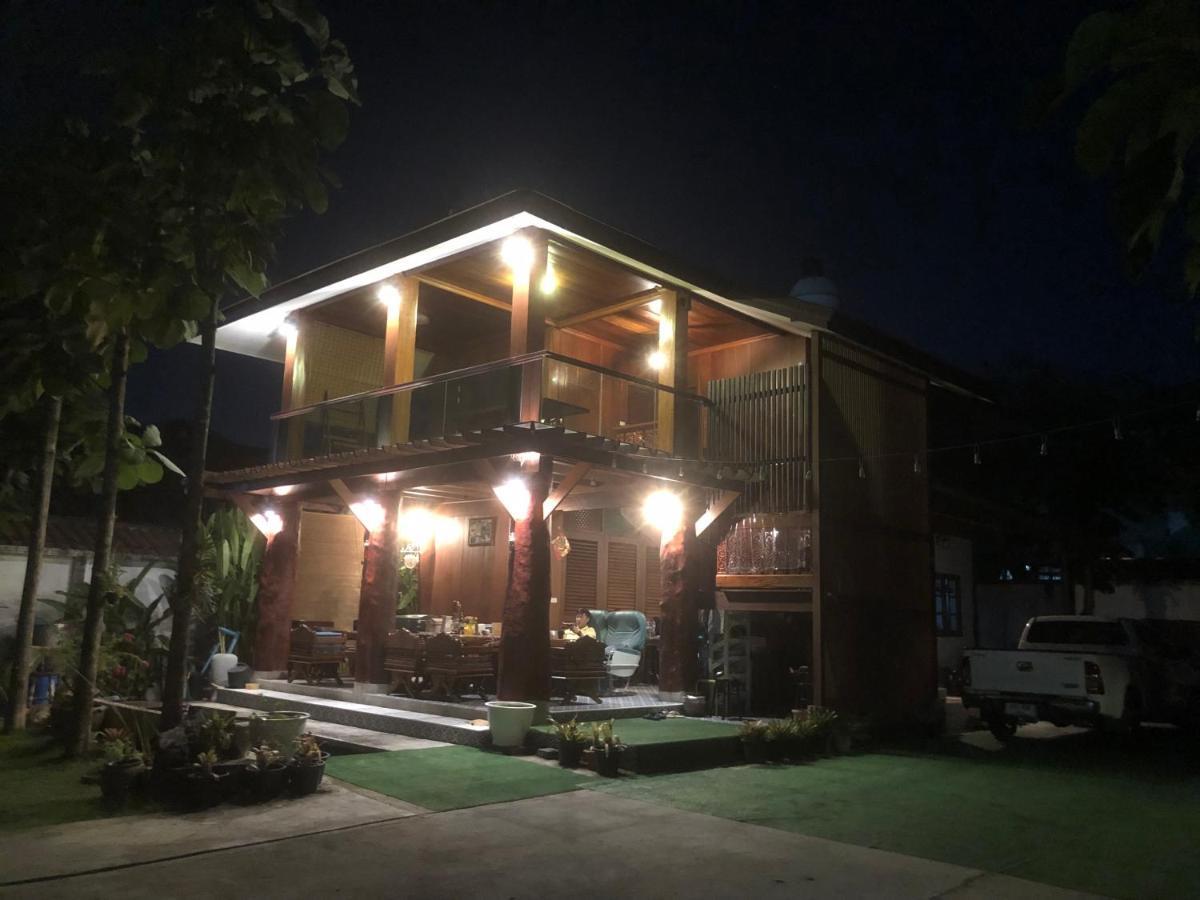 188 Teak House บ้านต้นสัก Čiang Mai Exteriér fotografie